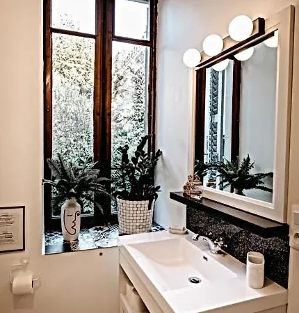 شقة Belle Reine - 3 En Coeur De Centre-ville إيكس ليه با